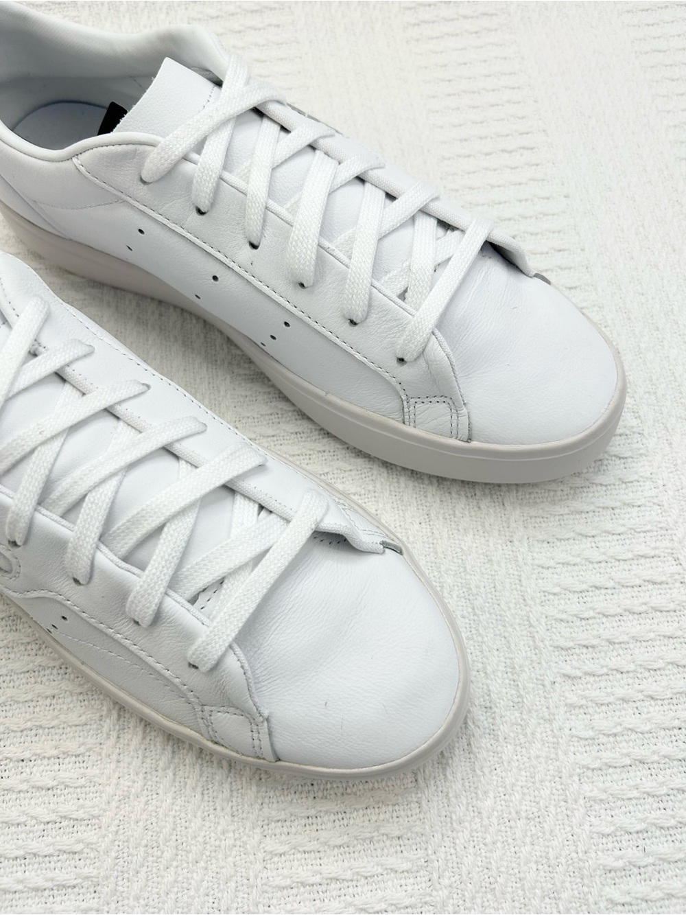 Adidas Sleek Sneaker Cloud White DB3258 Size Women's 9 - Picture 5 of 16